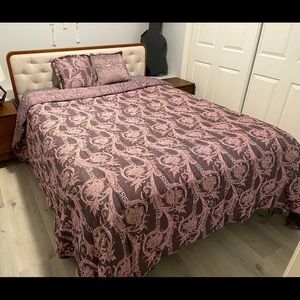 Authentic Versace king size comforter